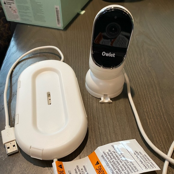 Owlet camera - Picture 2 of 5